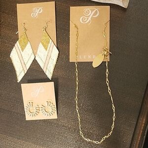 Formal Gold Necklace And Earrings Set